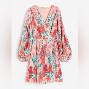 h&m floral pleated dress